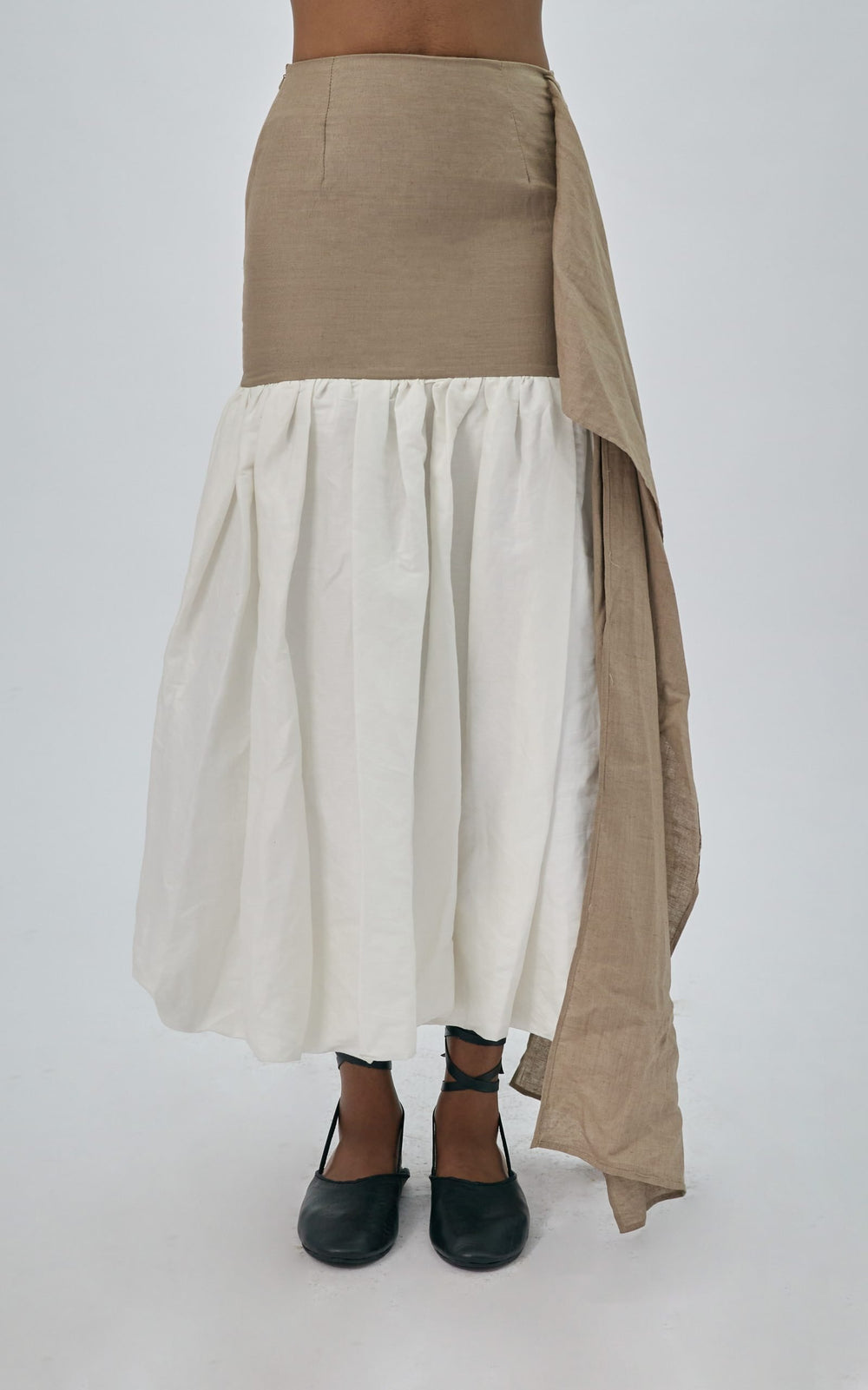 RIRA SKIRT image 0