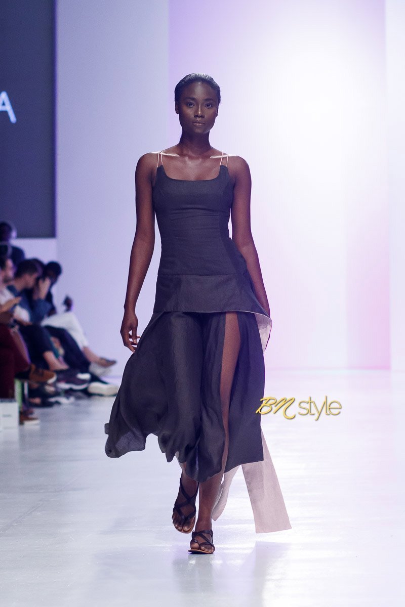 ASA LINEN DRESS image 0